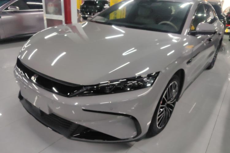 Used BYD Han 2025 EV with 701 km of Laser Radar-Enabled Intelligent Driving