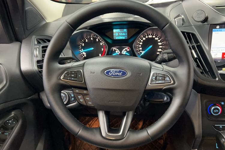 Used Ford Kuga 2017 EcoBoost 180 Two-Wheel-Drive Tiger Leap Model
