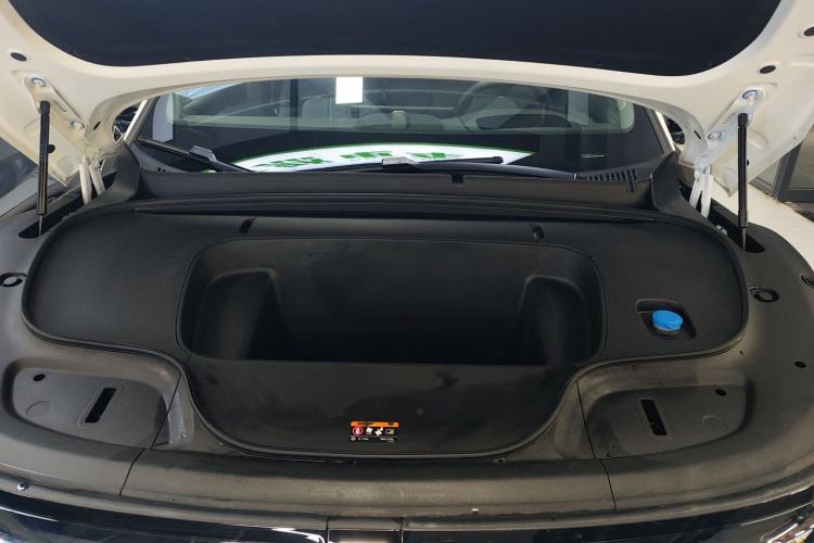 Used Zeekr 7X 2025 100 kWh Long-Range Rear-Wheel Drive with Intelligent Driving Features