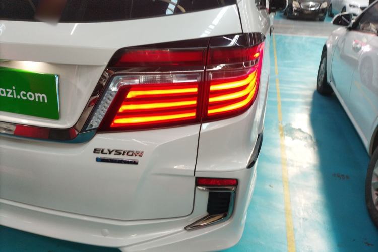 Used Honda Elysion 2019 2.0L Hybrid Comfort Edition