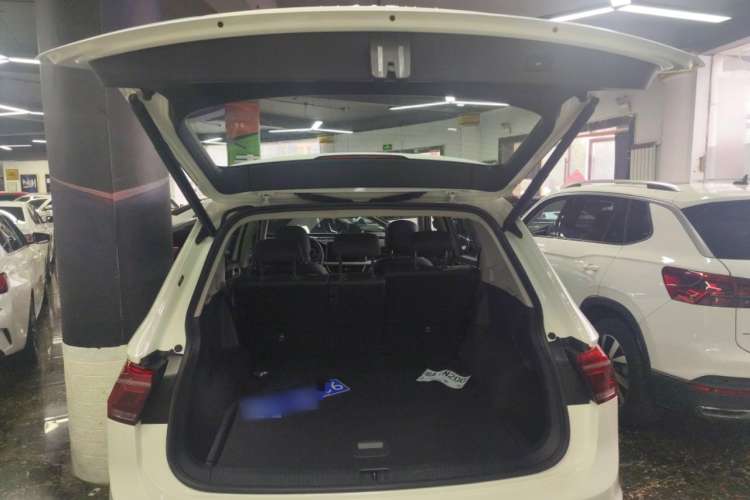 Used Volkswagen Tiguan L 2022 330TSI Automatic Two-Wheel Drive Smart Edition
