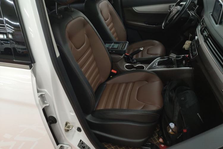 Used FORTHING Joyear X6 2017 Enjoy Series 1.5T CVT Luxury Model