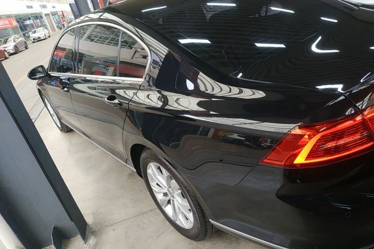 Used Volkswagen Magotan 2018 Facelift 330TSI DSG Luxury Model
