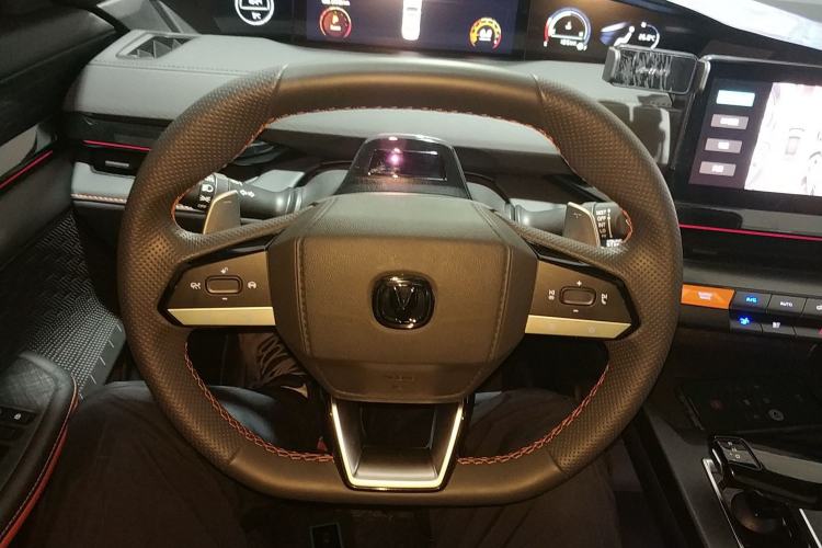 Used Changan UNI-V 2022 1.5T Prestige Version