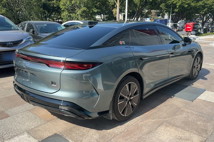 Used BYD Han L 2025 DM-i 200KM LiDAR Luxury Model
