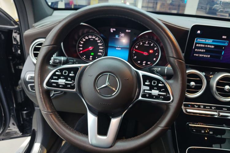 Used Mercedes-Benz GLC 2020 GLC 260 L 4MATIC Dynamic Model
