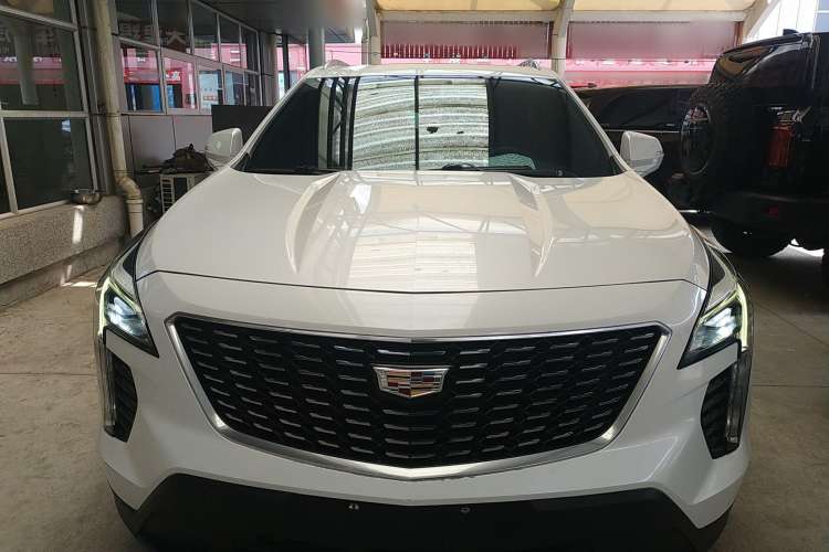 Used Cadillac XT4 2020 28T Two-Wheel Drive Tech Version

