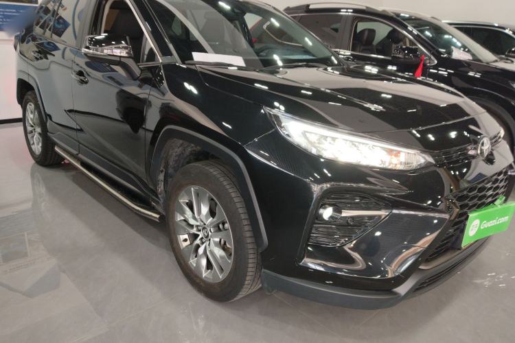 Used Toyota Wildlander 2024 2.0L CVT Two-Wheel Drive Leading Edition
