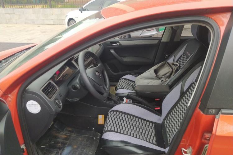 Used Volkswagen Santana 2015 Haval H6 1.6L Automatic Luxury Model