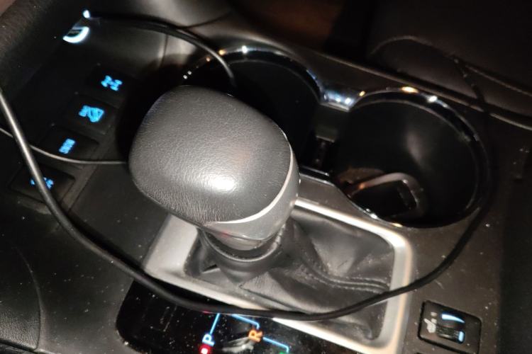 Used Toyota Highlander 2015 2.0T Four-Wheel Drive Luxury Edition 7-Seater