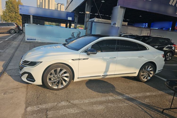 Used Volkswagen FAW-Volkswagen CC 2023 380TSI Striking Edition
