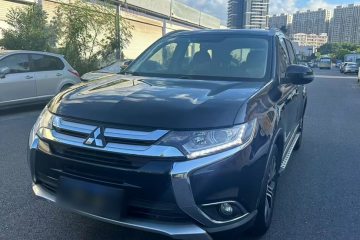 Used Mitsubishi Outlander 2018 2.0L Two-Wheel Drive Glory Edition 5 Seats