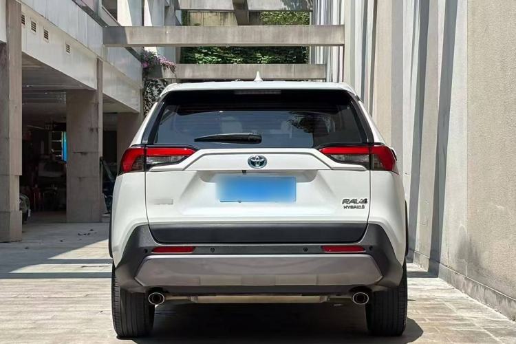 Used Toyota RAV4 2022 Dual-Engine 2.5L E-CVT Two-Wheel Drive Elite Edition
