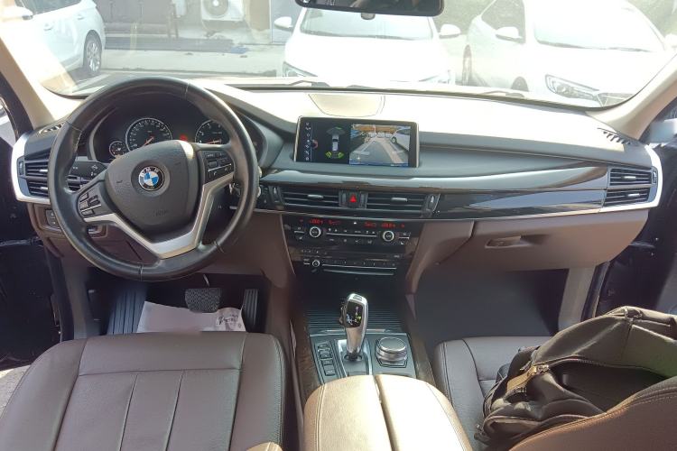 Used BMW X5 2017 xDrive28i
