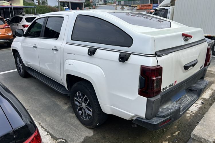 Used JMC Yuhu 7 2022 2.0T Automatic Diesel 4x4 Comfort Edition Standard Wheelbase
