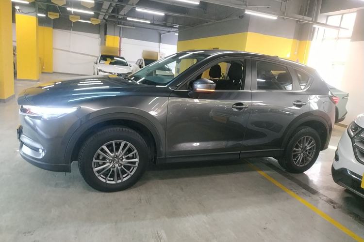 Used Mazda CX-5 2017 2.0L Automatic 2WD ZhiShang Trim China V Standard