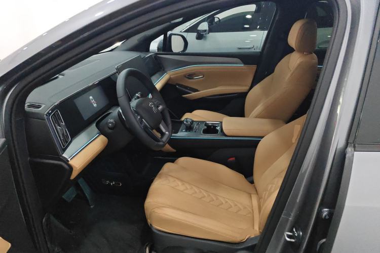 Used BYD Song L DM-i 2025 Intelligent Driving Version 160 km Beyond-Range Type