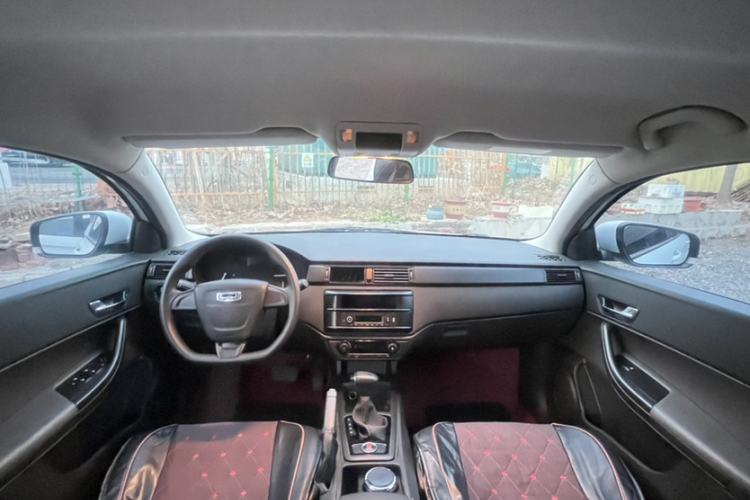 Used Qoros 3 2018 Sedan 1.6L Automatic Leading Model
