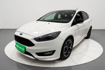 Used Ford Focus 2017 1.5T CTCC White and Black Limited Edition