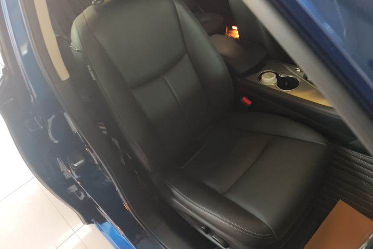 Used Infiniti Q50L 2018 2.0T Enjoyment Version China VI Standard