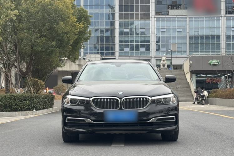 Used BMW 5 Series 2019 Facelifted 525Li Luxury Package