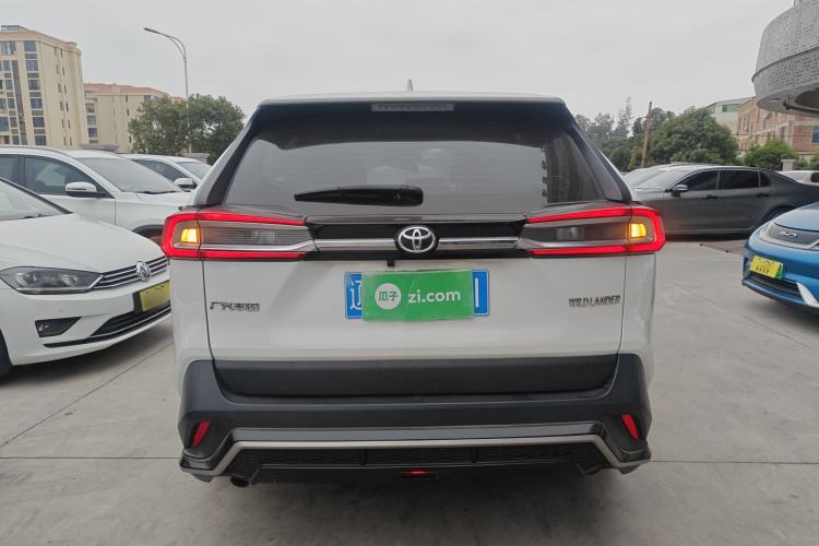 Used Toyota Wildlander 2022 Updated Version 2.0L CVT Two-Wheel Drive Leading Edition
