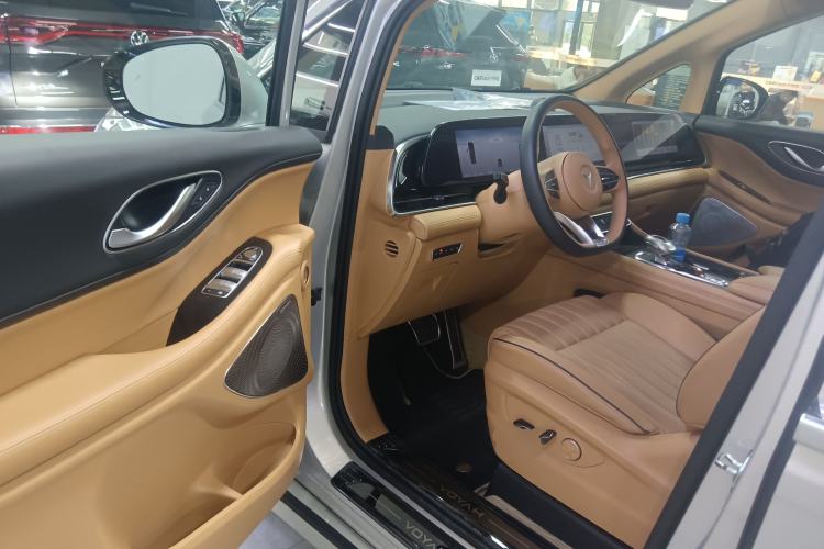 Used VOYAH Dream 2022 Low-Carbon Edition Dream+ Smart Enjoyment Package
