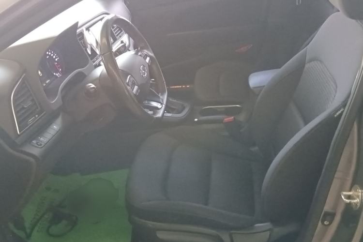 Used Hyundai Elantra 2018 1.4T Dual-Clutch Xuan Dong · Dynamic Edition
