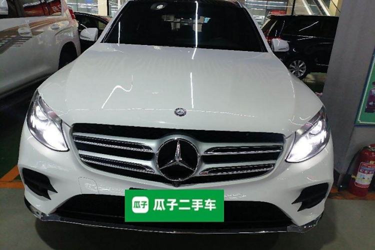 Used Mercedes-Benz GLC 2017 GLC 260 4MATIC Luxury Model