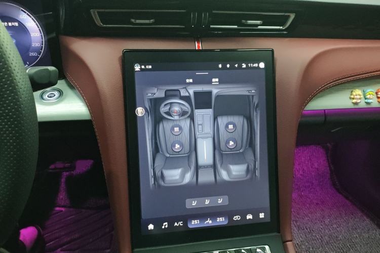 Used Hongqi H5 2025 2.0T Automatic Flag Edition – 500 000 Units Commemorative Version