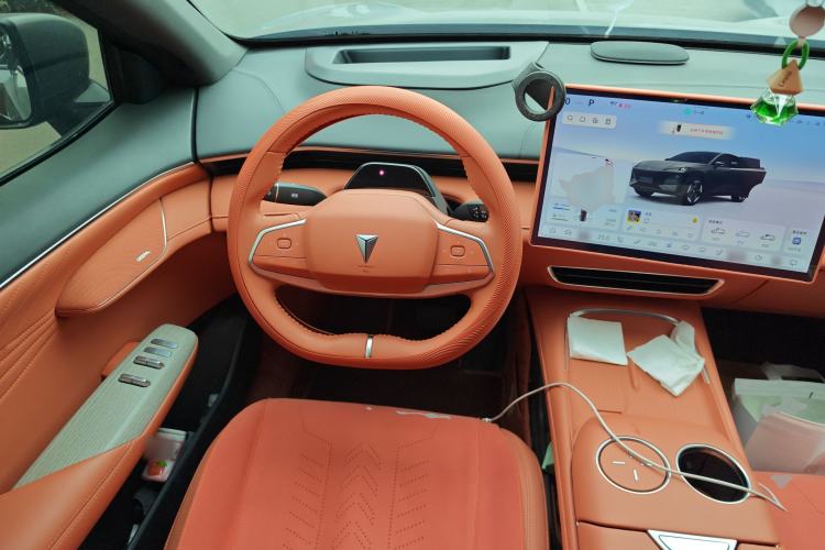 Used  S07 2023 200Max Range-Extended Version