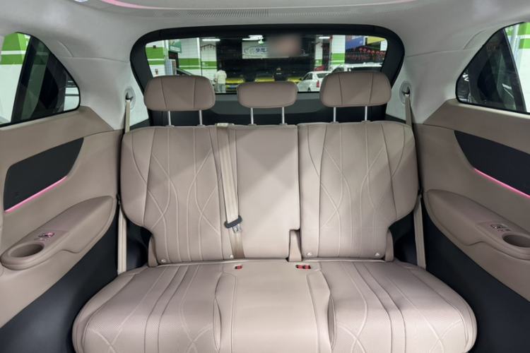 Used XPeng X9 2025 740 Ultra-Long Range Max