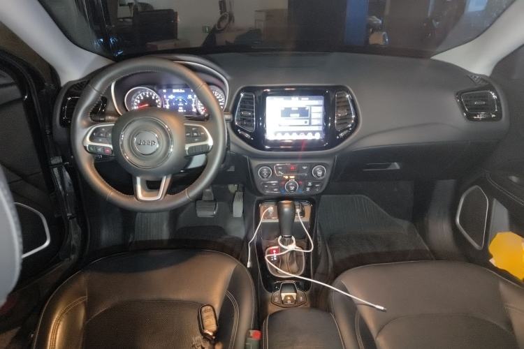 Used  Compass 2020 220T Automatic Elite Edition