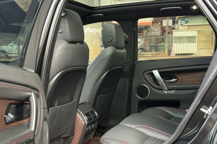 Used Land Rover Discovery Sport 2020 249 PS R-Dynamic Performance Edition
