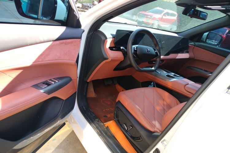 Used Changan CS75 PLUS 2025 4th Generation 1.5T New Blue Whale Smart Luxury Edition
