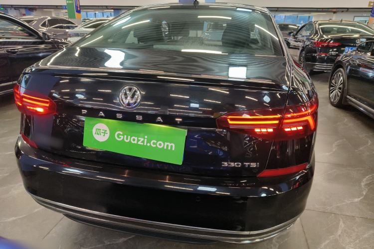 Used Volkswagen Passat 2019 330TSI Elite Edition China VI
