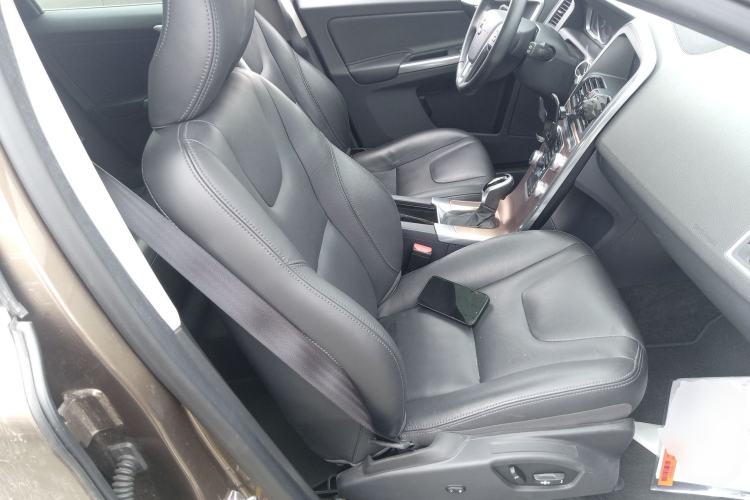 Used Volvo XC60 2017 T5 Smart Upgrade Edition