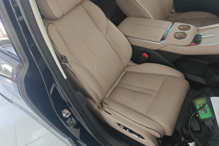 Used XPeng X9 2025 740 Ultra-Long Range Max