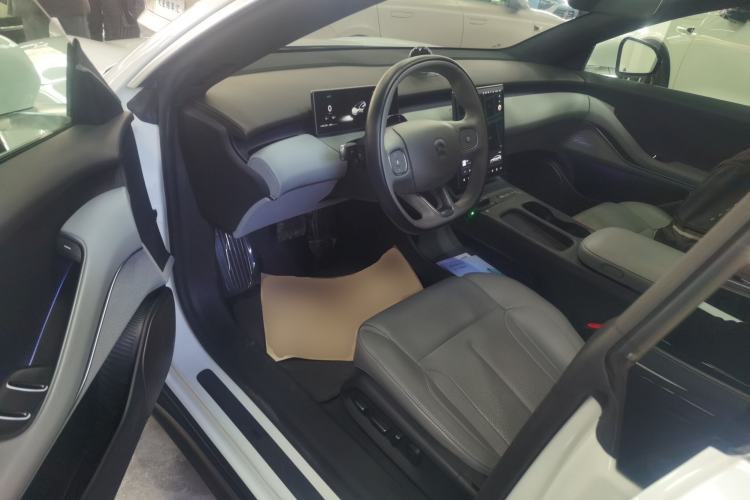 Used Nio ET5T 2023 75 kWh Touring