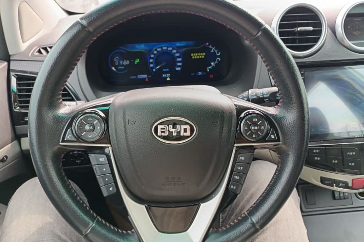 Used BYD S7 2015 2.0T Automatic Flagship Edition

