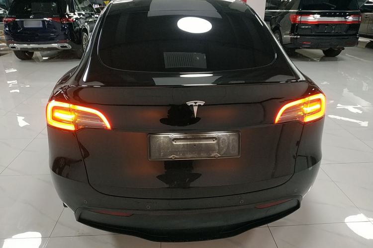 Used Tesla Model Y 2023 Rear-Wheel-Drive Version