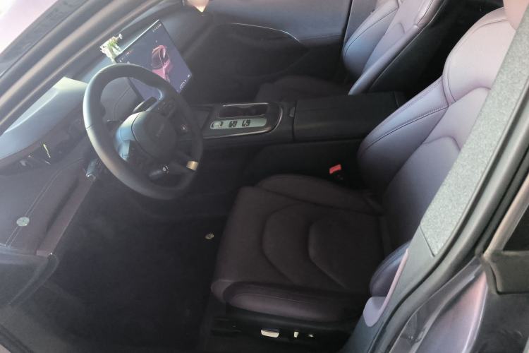 Used  SU7 2024 Rear-Drive Long-Range Intelligent Driving Version
