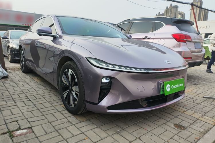 Used  A07 2025 All-Electric "Real Bargain" 525 Luxury Model