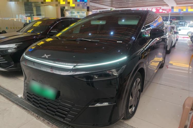 Used XPeng X9 2024 702 Ultra-Long Range Pro