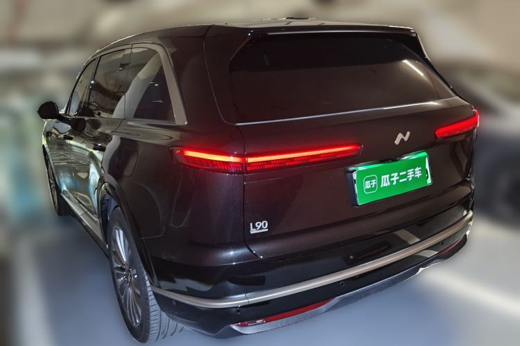 Used ONVO Luxeed L90 2025 Model—Max Six-Seater Version