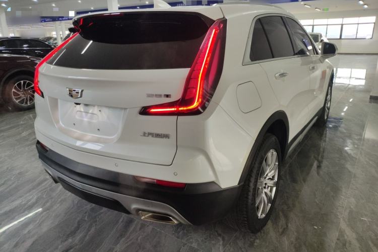 Used Cadillac XT4 2018 28T Two-Wheel Drive Leading Version