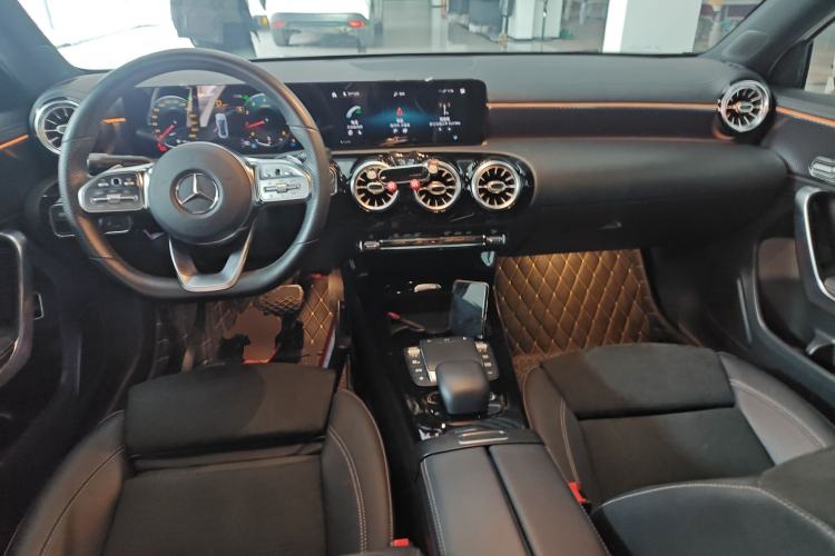 Used Mercedes-Benz A-Class 2021 A 200 L Sport Sedan Fashion Model