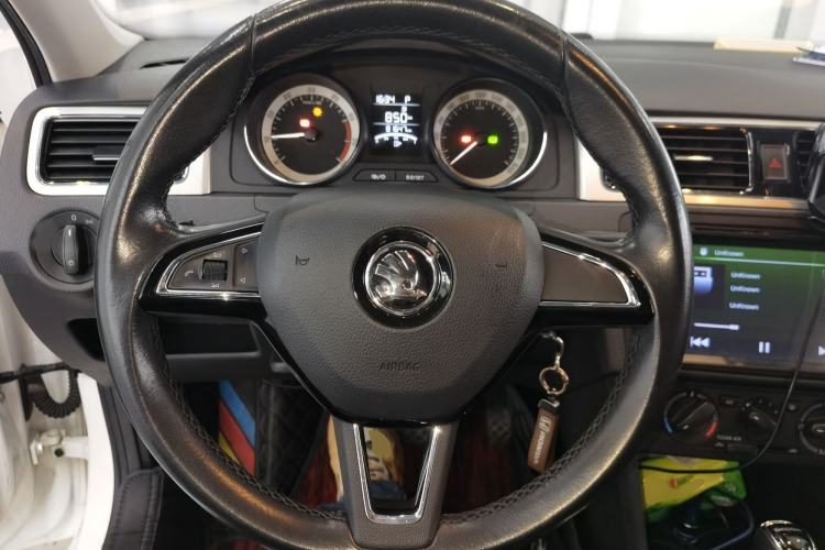 Used Skoda Rapid Spaceback 2018 1.6L Automatic Comfort Edition