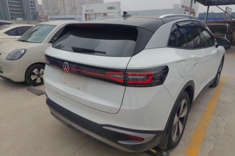 Used Volkswagen ID.4 X 2025 Smart Version Pure & Intelligent Enjoyment Edition
