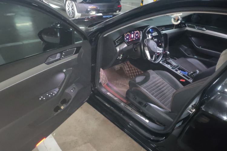 Used Volkswagen Magotan 2021 330TSI DSG 30th Anniversary Edition
